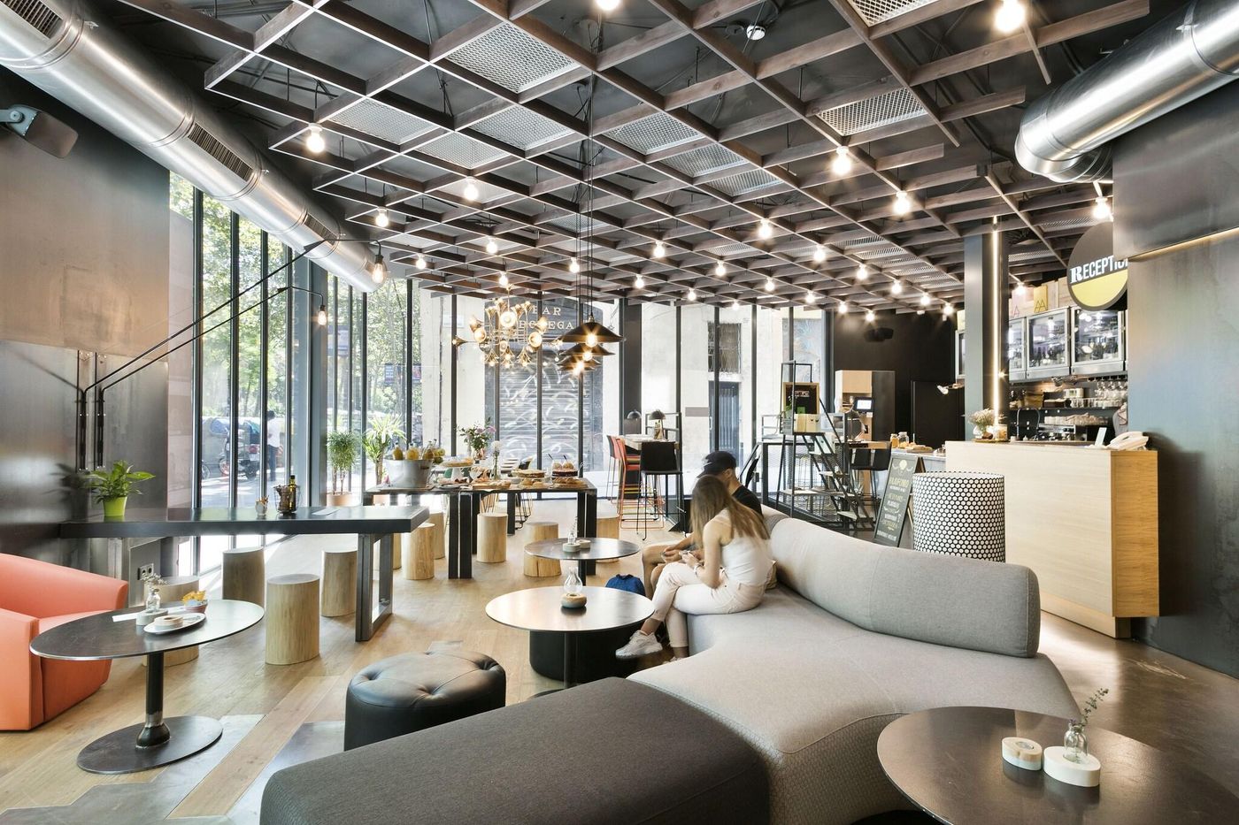 Niu Barcelona-Spain-Barcelona-Lobby-10