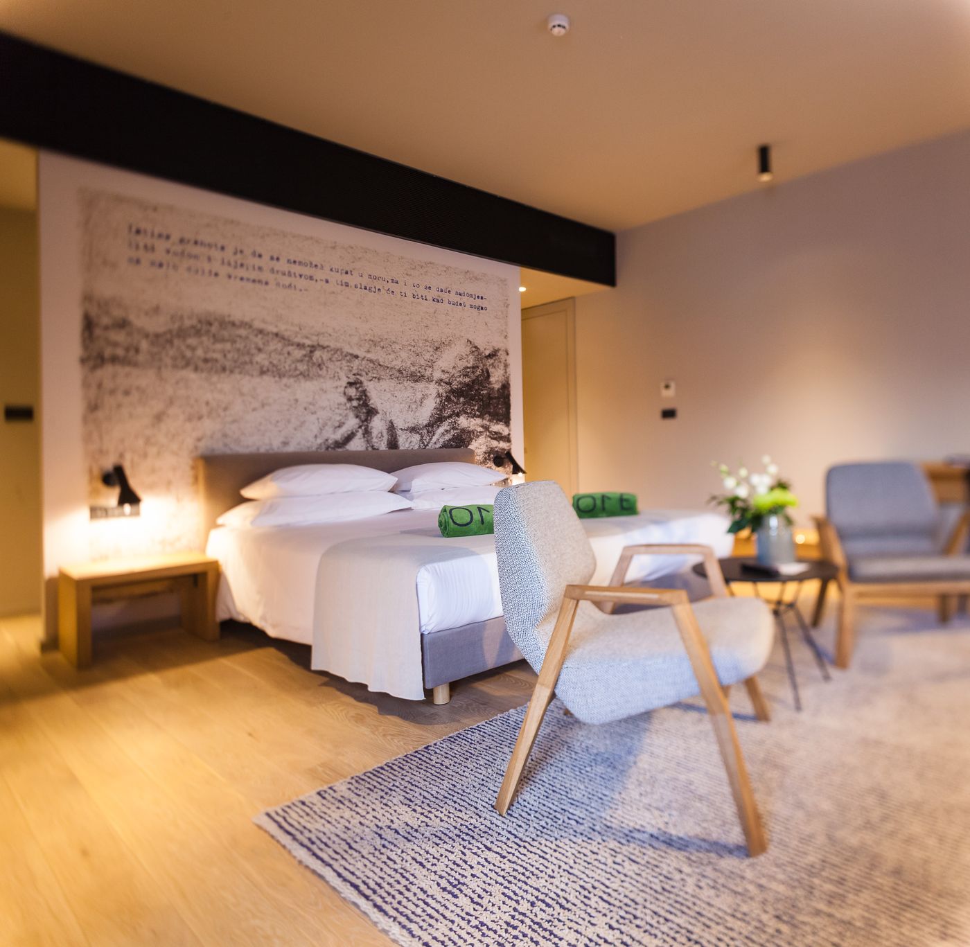 One-Suite-Hotel-Room-23