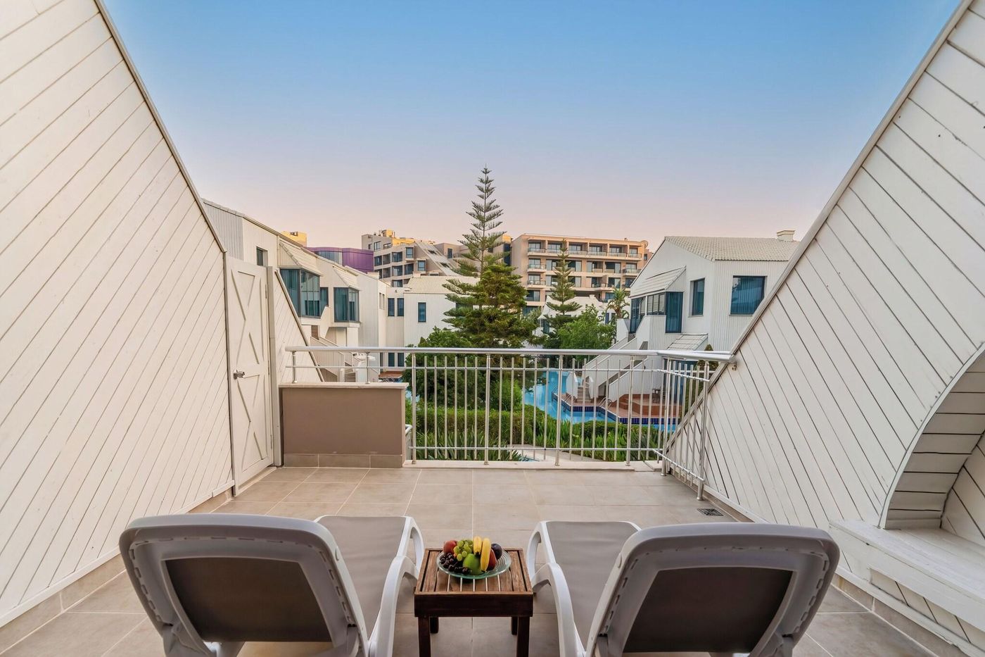 Susesi-Luxury-Resort-Terrace-25