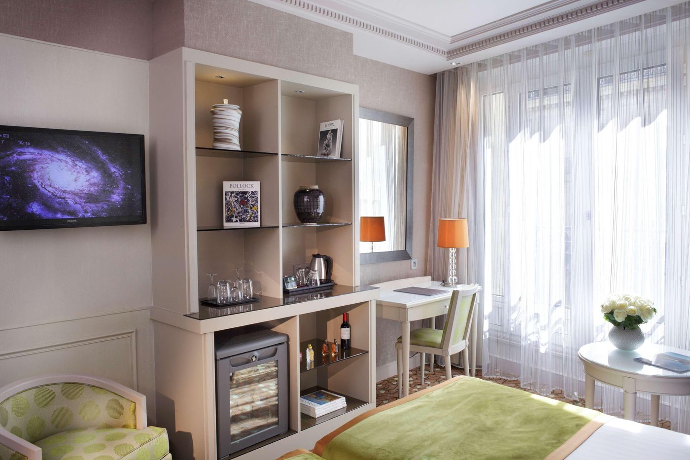 Rochester-Champs-Elysees-Room-45