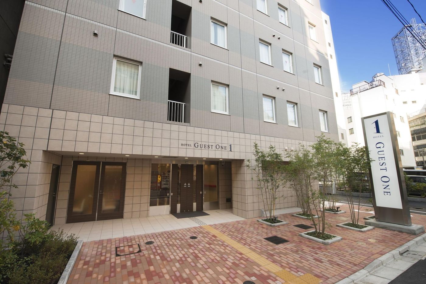 Guest1 Ueno Ekimae-Japan-TOKYO-General view-1