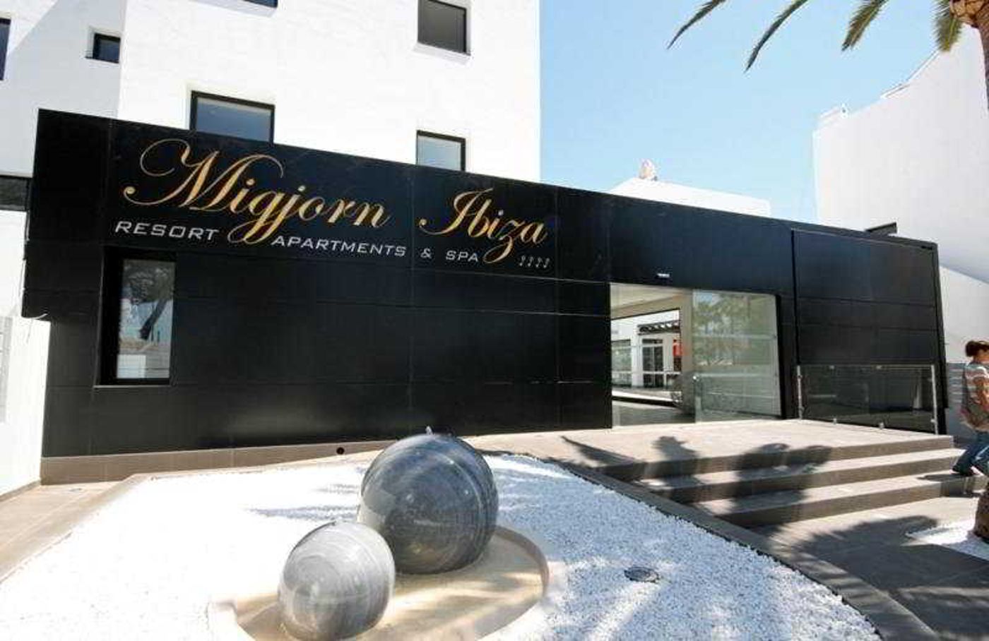Migjorn-Ibiza-Suites-and-Spa--General-view-29