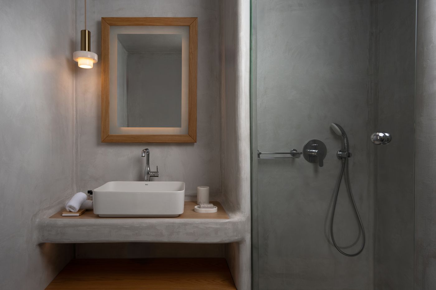 Santorini-Kastelli-Resort-Room-54