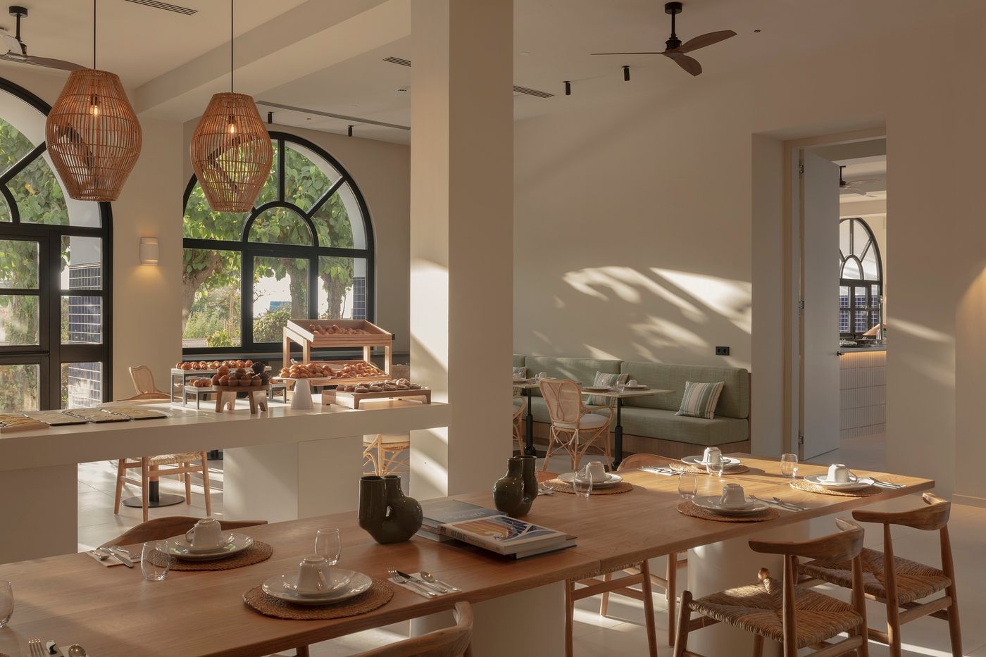 12.06.25 Elisabeth by the Sea