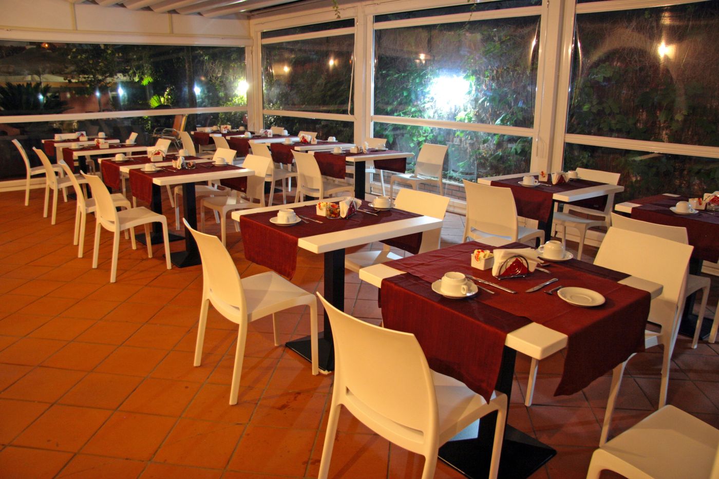 Hotel-Alexander-Restaurant-35