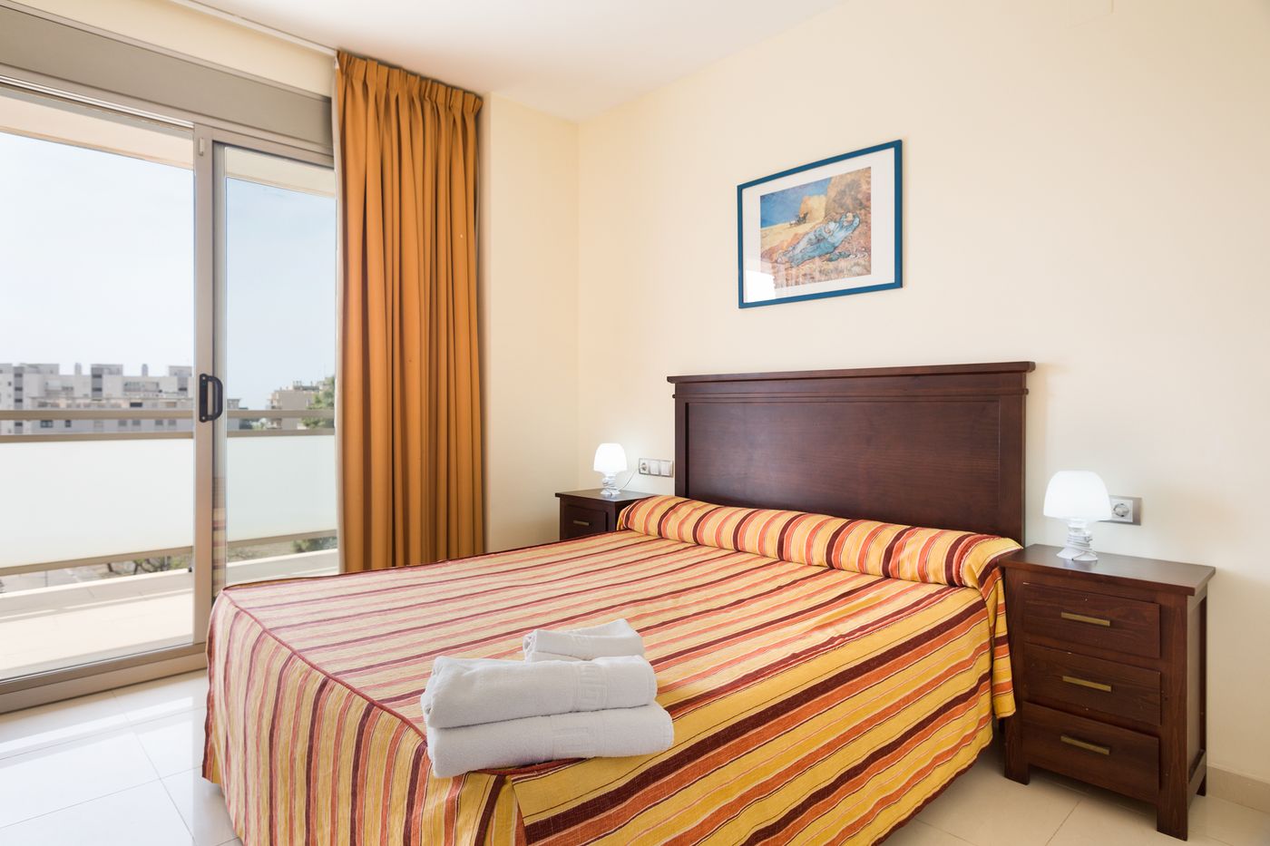 Salou-Center-Room-7