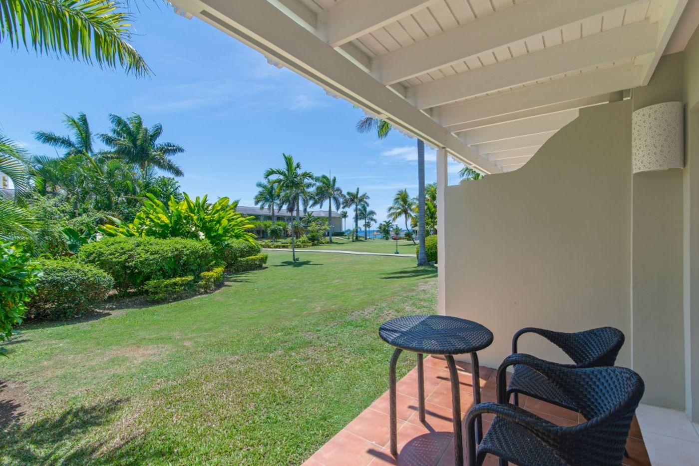 Sunscape-Cove-Montego-Bay-Resort-and-Spa-Room-12