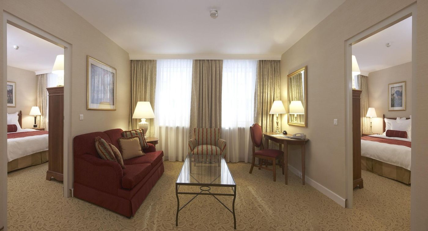Millennium-Court-Marriott-Executive-Apartments-Room-12