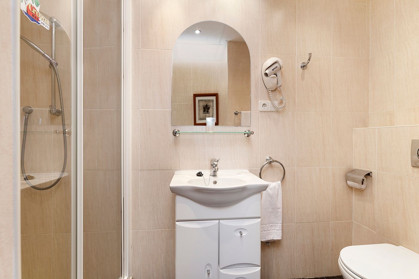 Crown-Resorts-Room-32