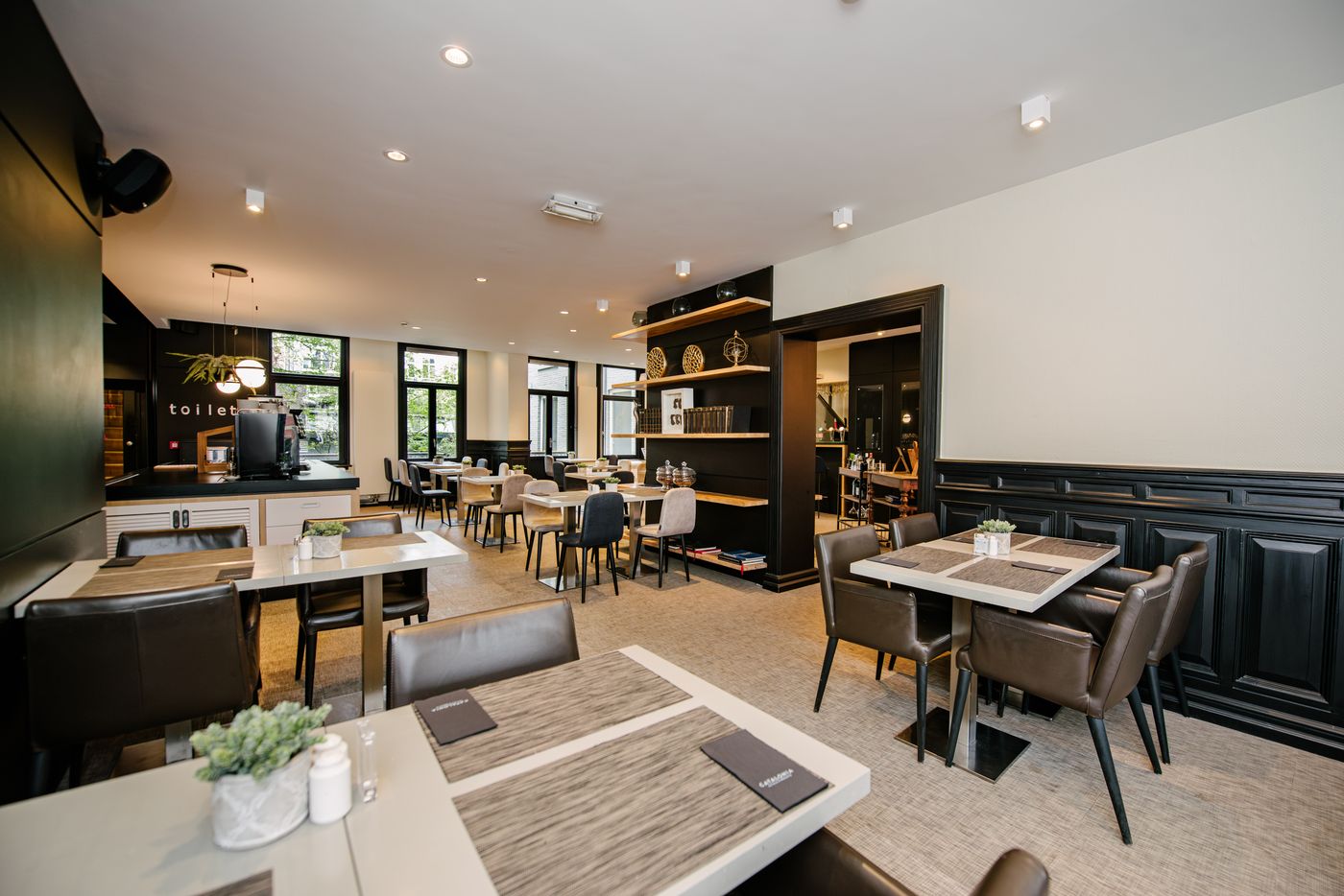 Catalonia-Vondel-Amsterdam-Restaurant-12