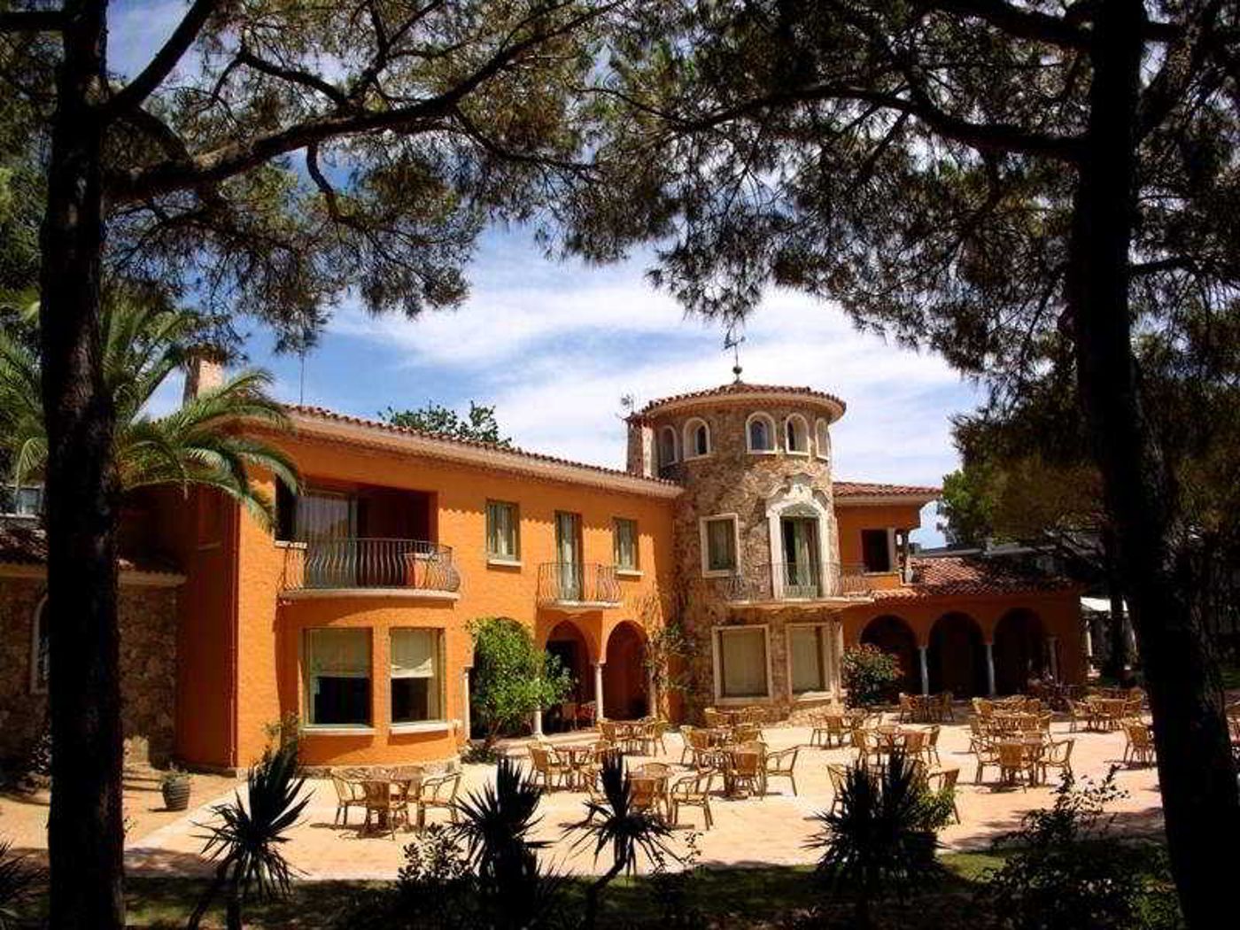 Ciutat-de-Palol-General-view-9