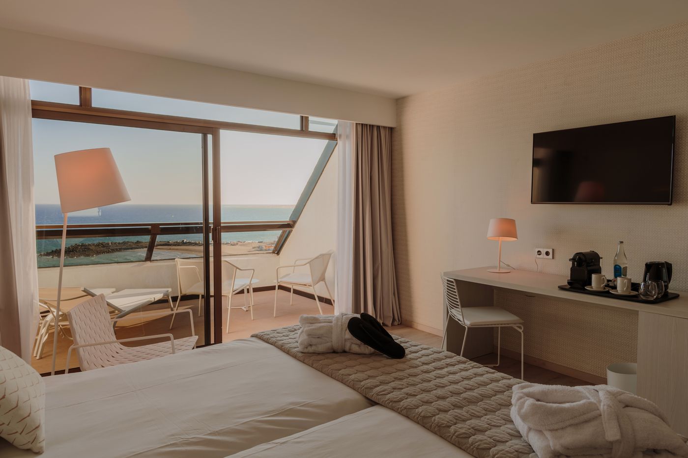 DON GREGORY by Dunas - Adults Only