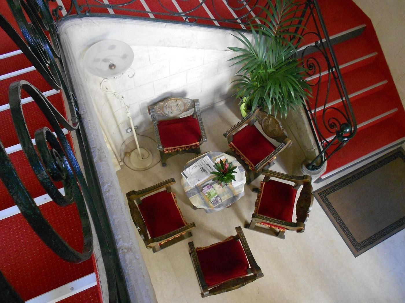 Hôtel Médieval-France-AVIGNON-Lobby-4