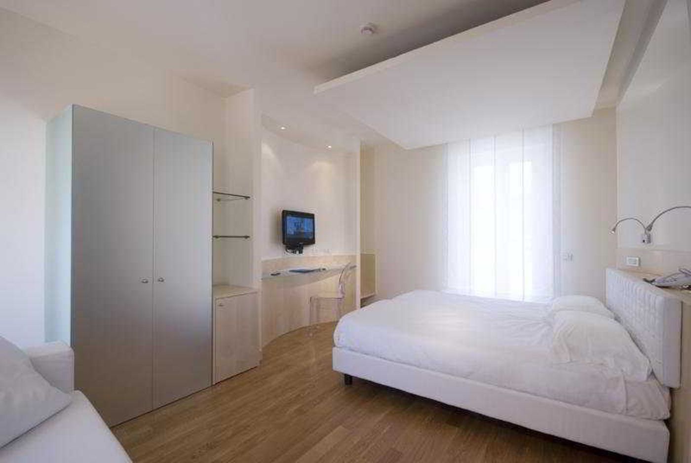 Leonardo-Boutique-Hotel-Rome-Termini-Room-36