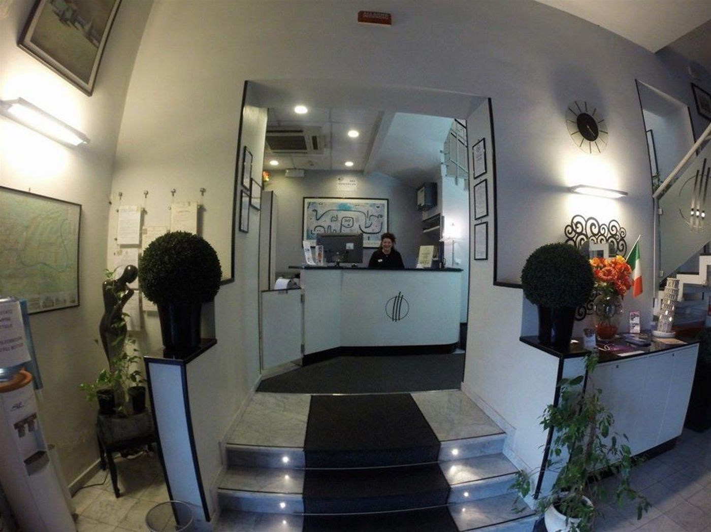 La Torre-Italy-PISA -Lobby-6