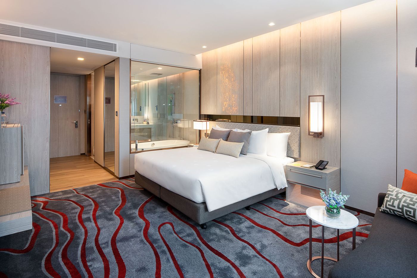 Hotel-Nikko-Bangkok-Room-9