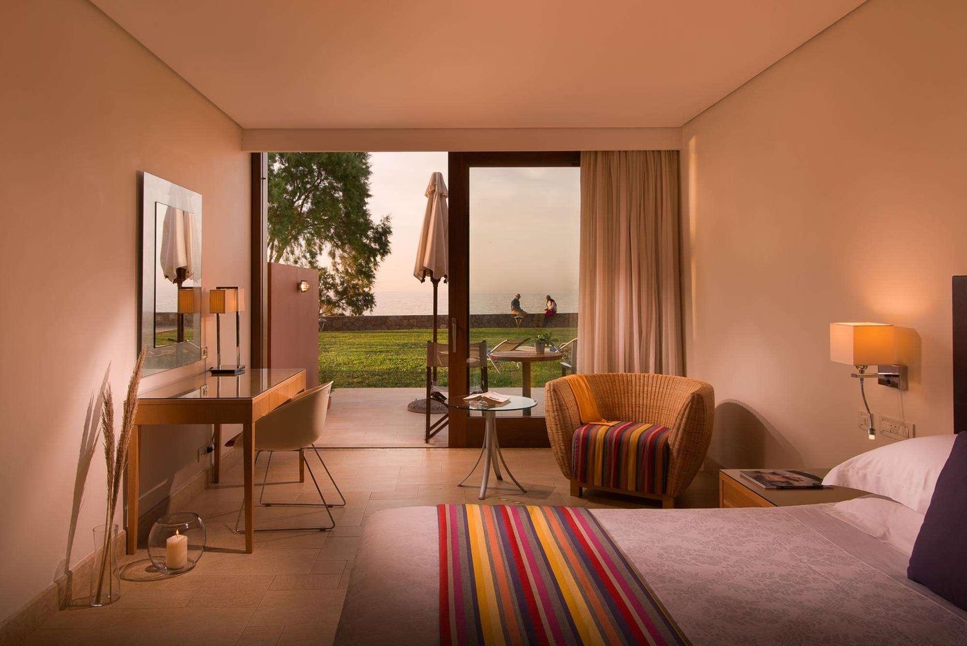 Kernos-Beach-Room-31