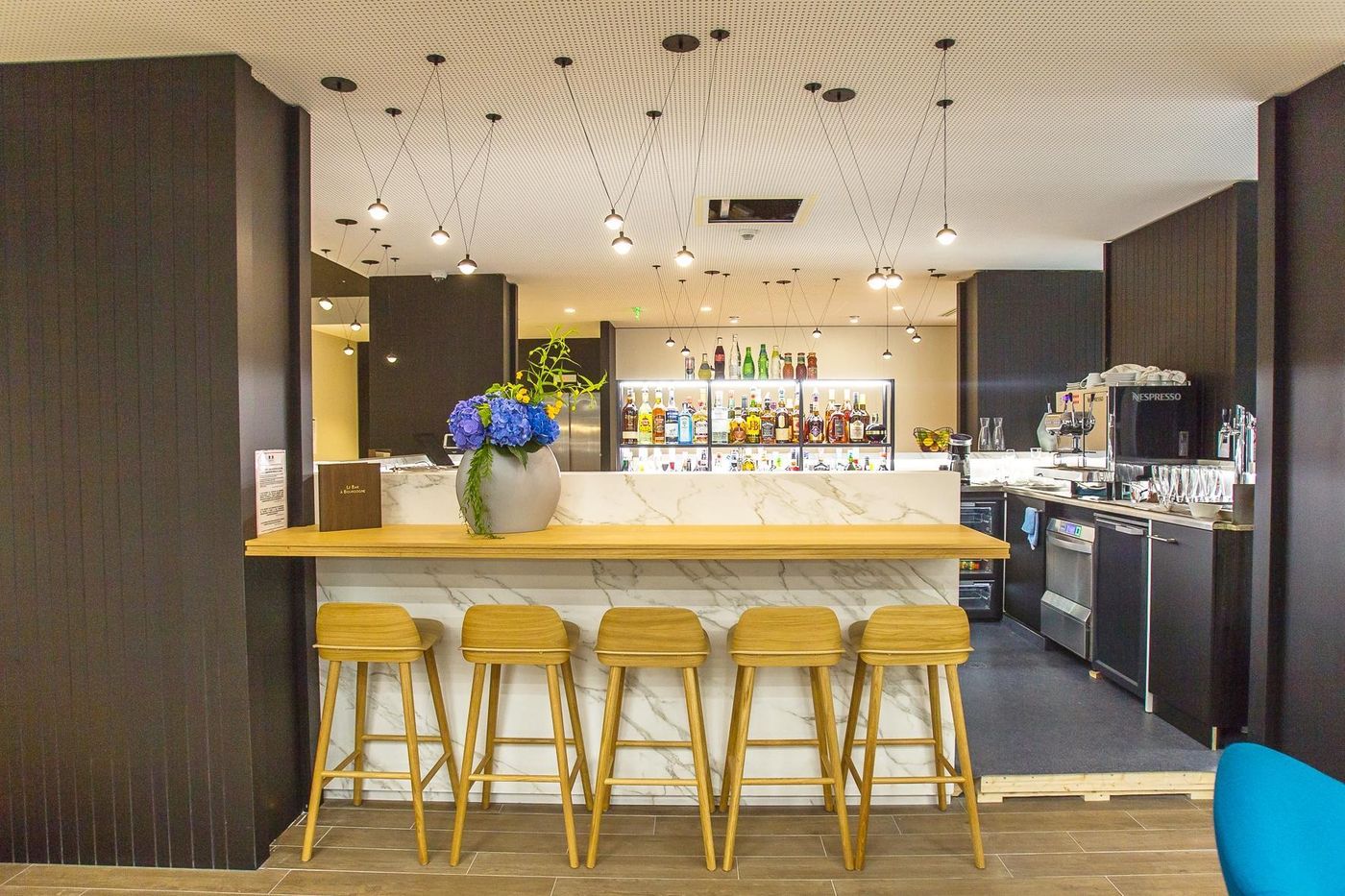 Mercure-Paris-17-Batignolles-Restaurant-17