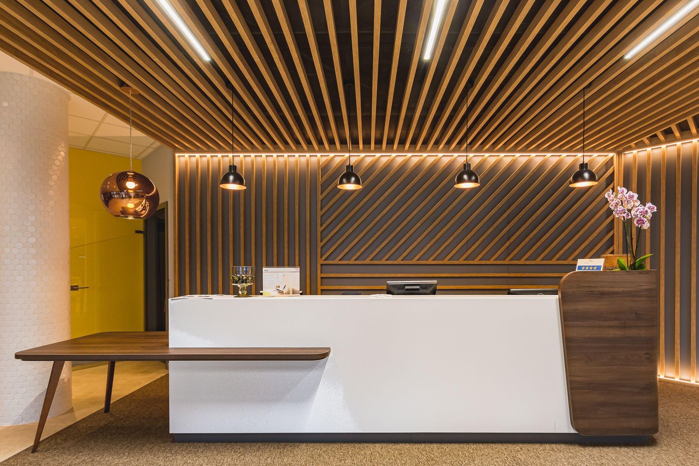 Holiday-Inn-Budapest---Budaors-Lobby-15