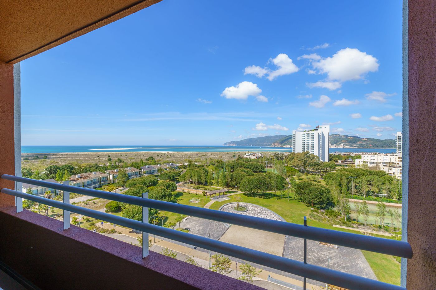 The-Editory-By-The-Sea-Troia-Hotel-Room-2