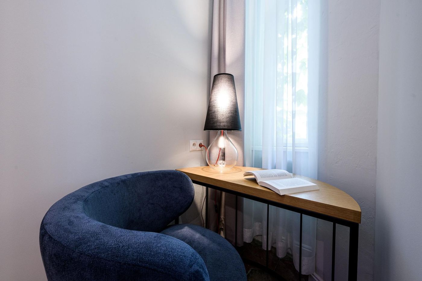 Arts-Apartments-Room-55