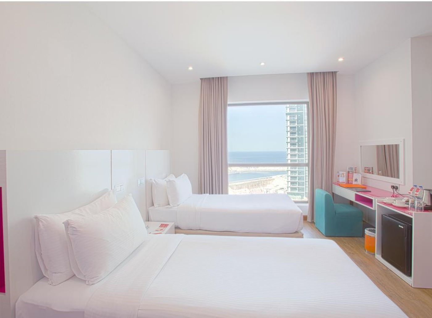 Ramada Hotel & Suites by Wyndham Dubai JBR