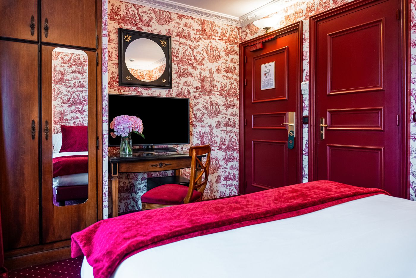 Maison-Eugenie-Room-3