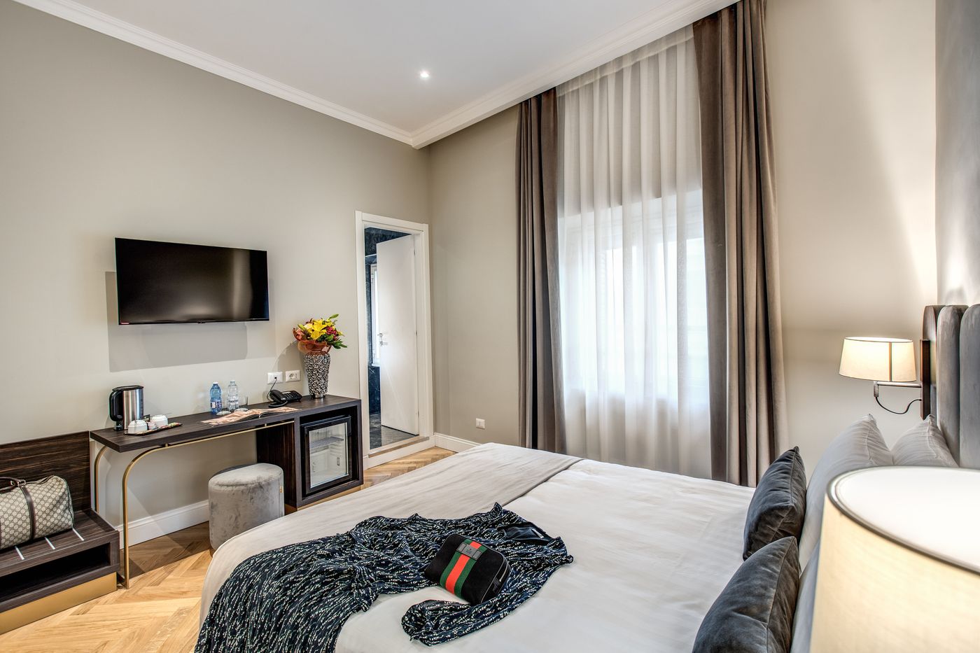 Hotel-87-Eightyseven-Room-5