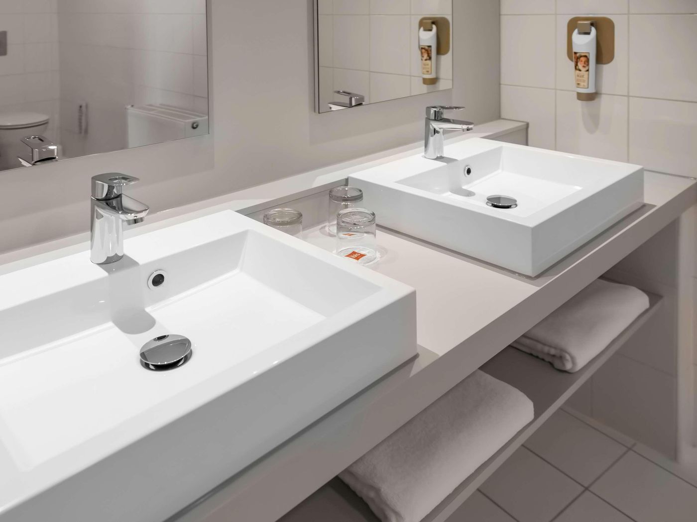 Ibis-Praha-Old-Town-Room-56