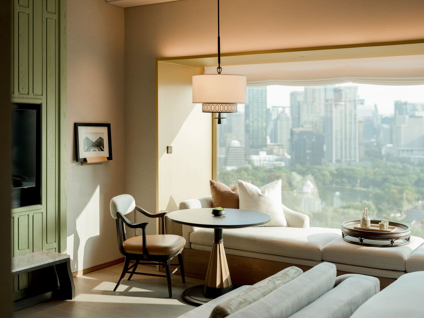 Dusit-Thani-Bangkok-Room-40
