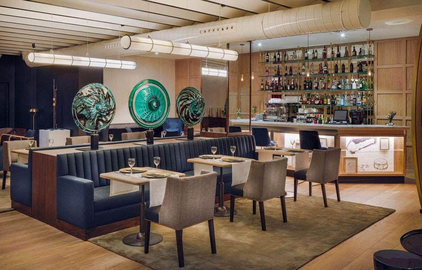 H10-Puerta-de-Alcala-Lobby-15