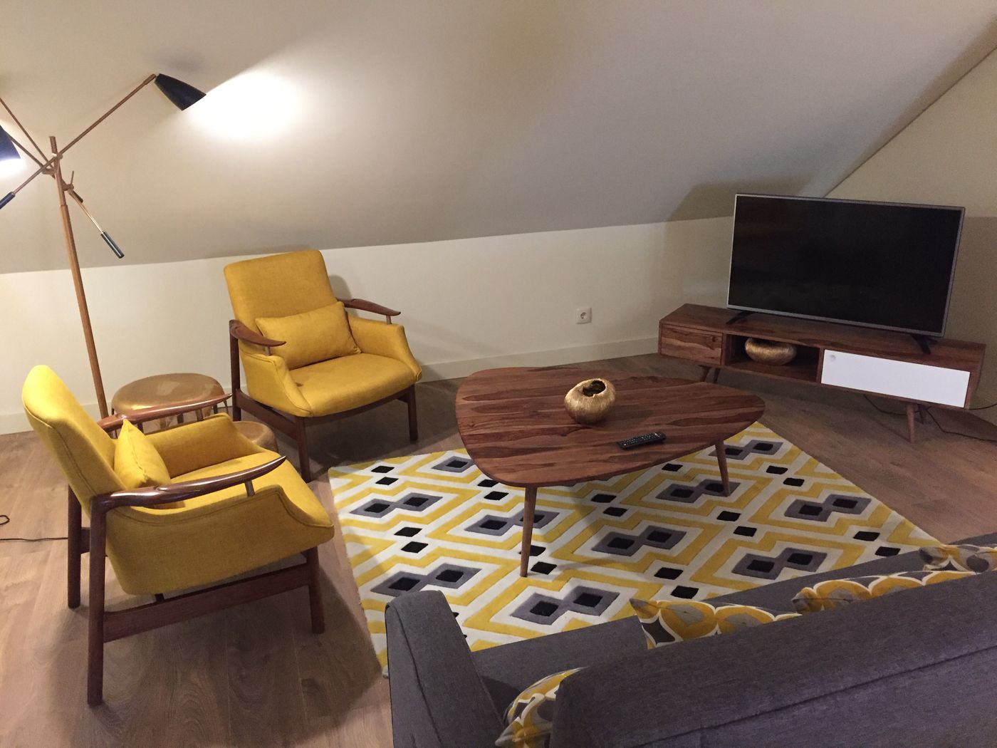 Dalma-Old-Town-Suites-Room-8