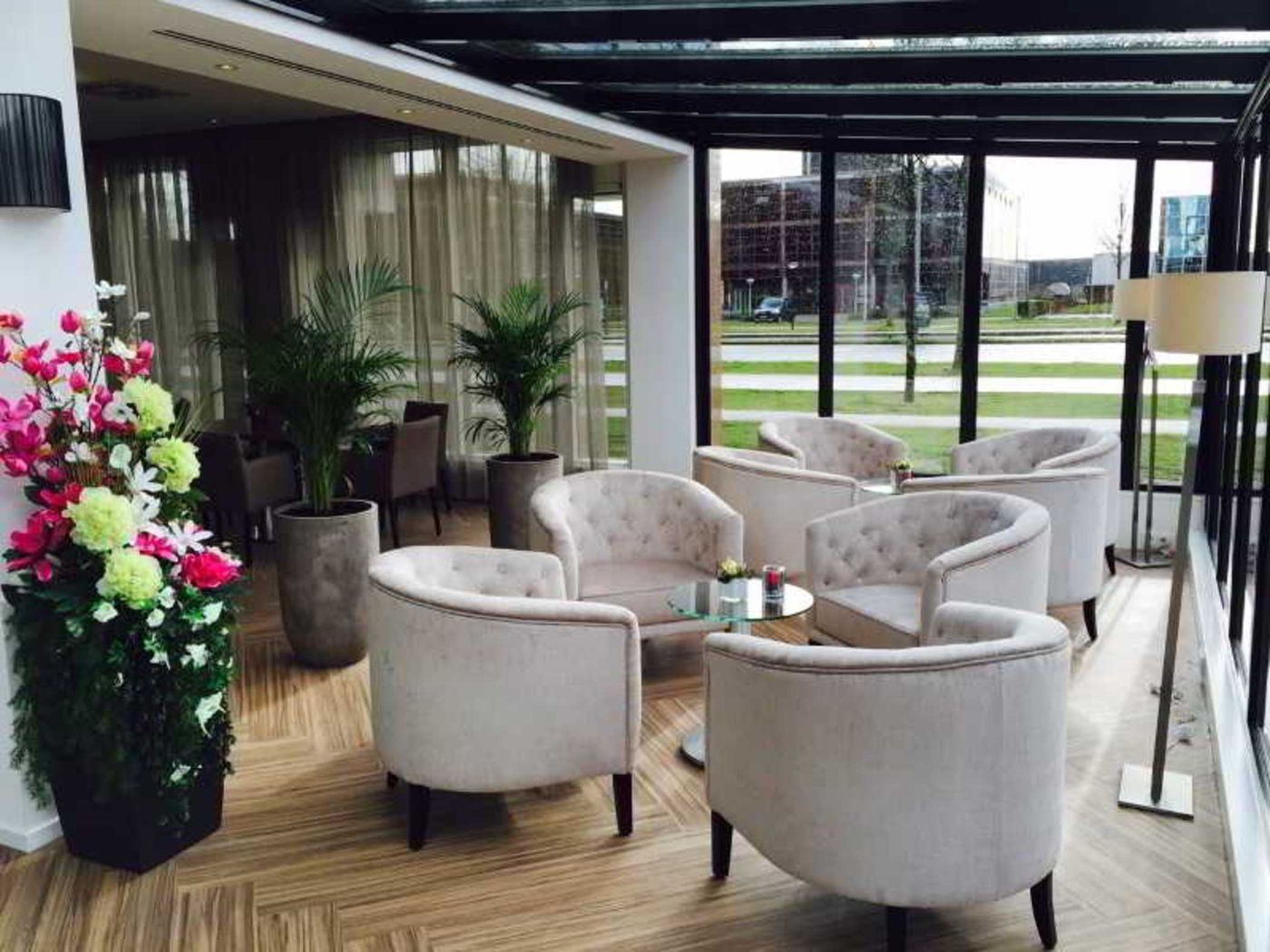 Ozo-Hotels-Arena-Amsterdam-Lobby-8