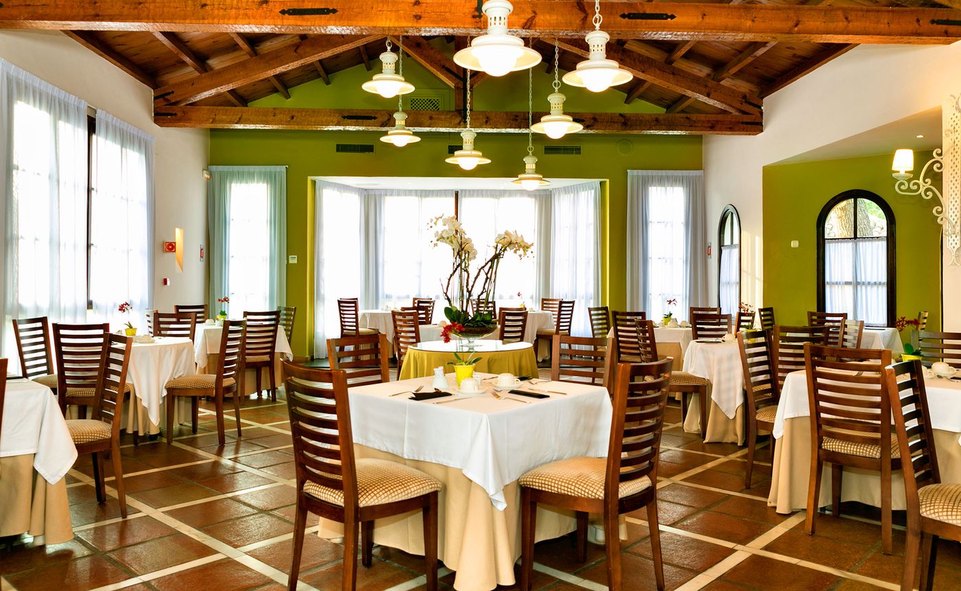 Ona-Alanda-Club-Marbella-Restaurant-53