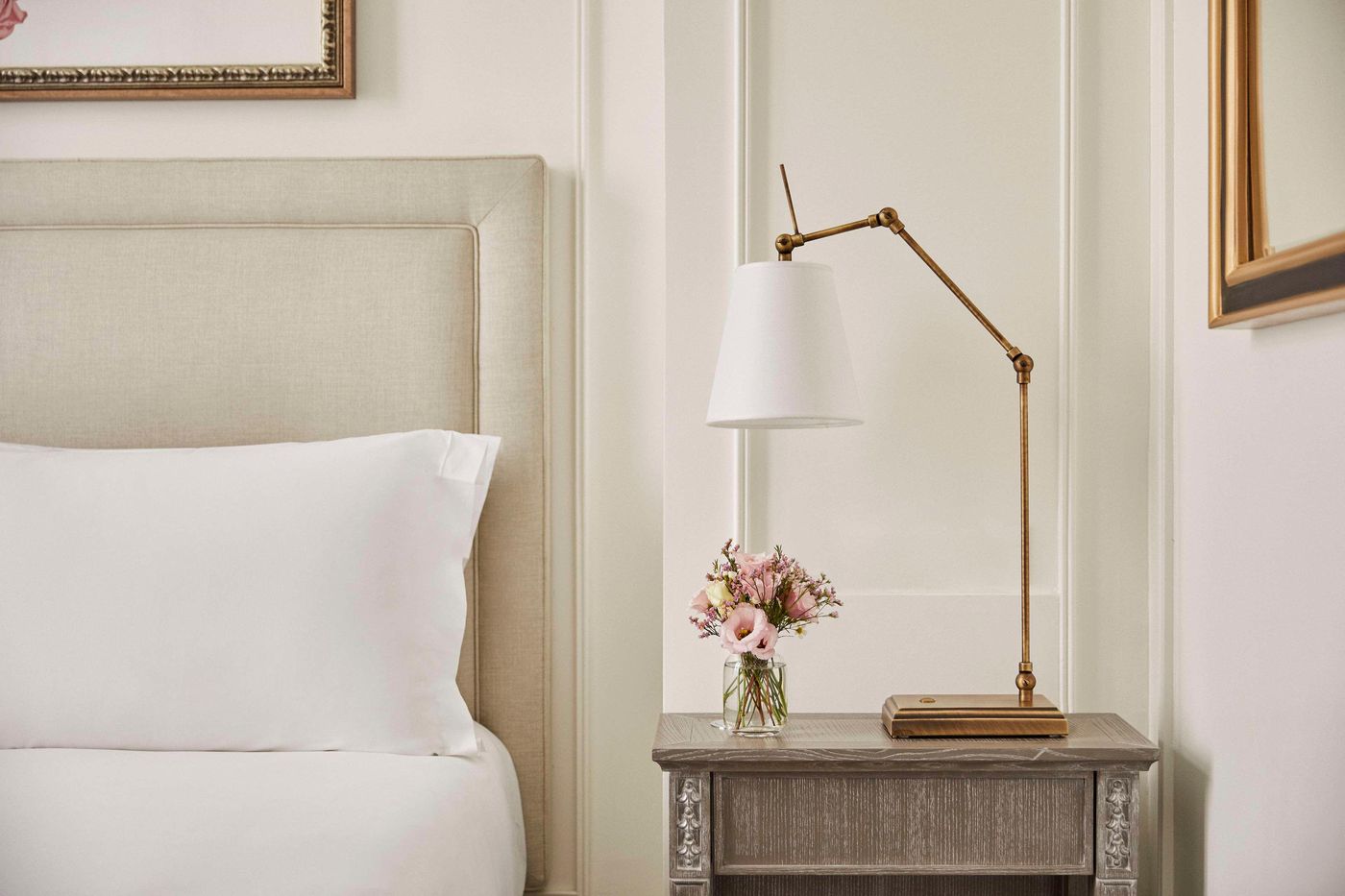 Hotel-du-Louvre-in-the-Unbound-Collection-by-Hyatt-Room-70