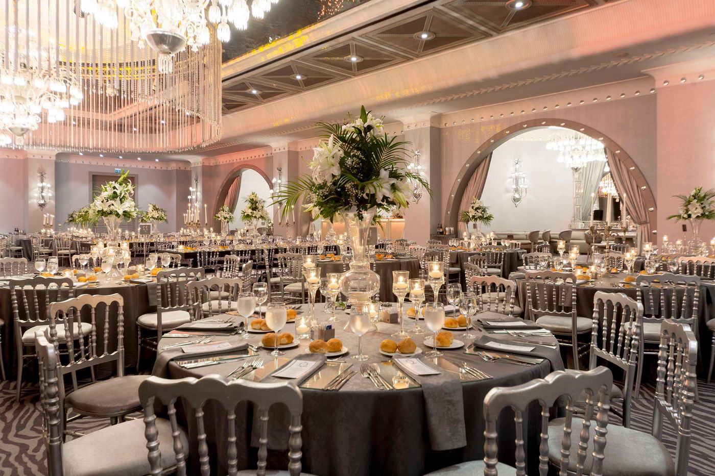 Wyndham-Grand-Istanbul-Kalamis-Marina-Hotel-Conferences-33