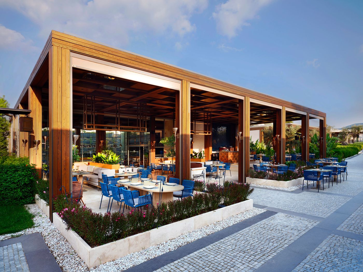 Voyage Torba and Private