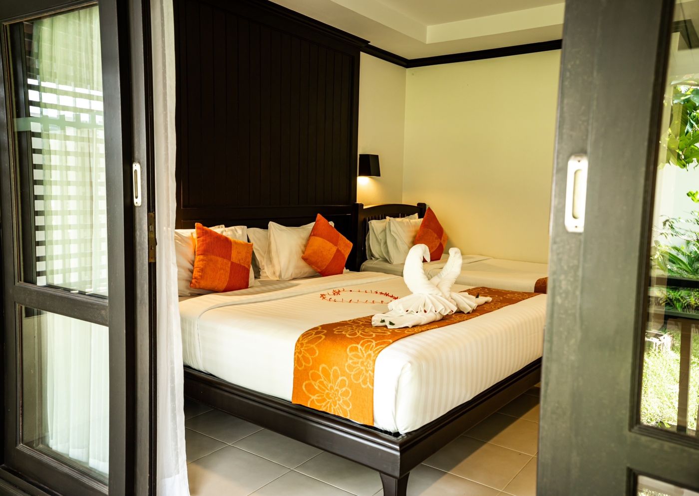 Am-Samui-Palace--SHA---Room-14