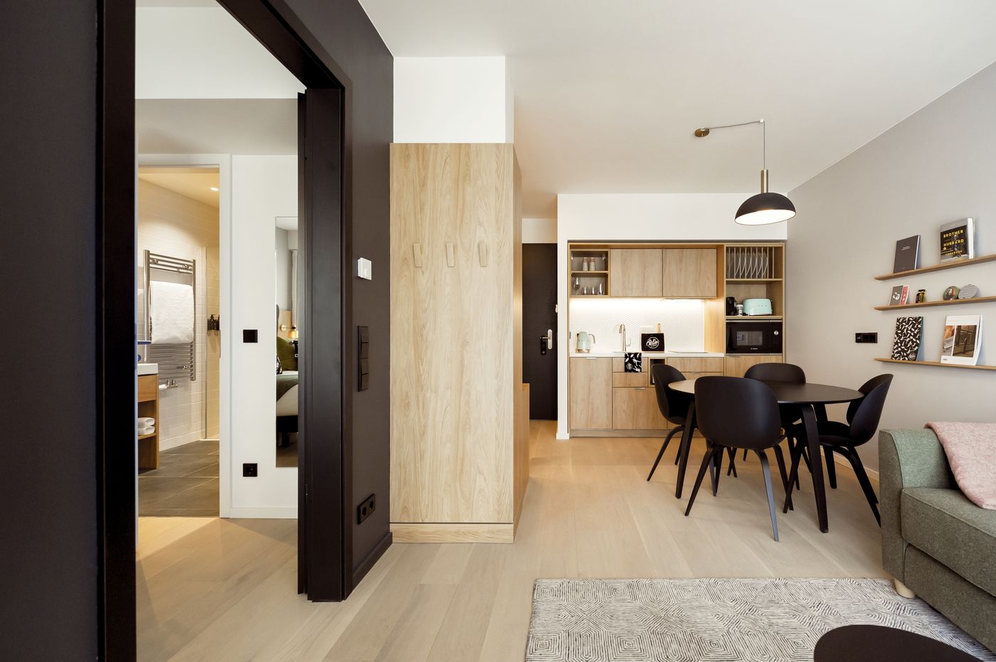 Wilde-Aparthotels-Checkpoint-Charlie-Berlin-Room-33