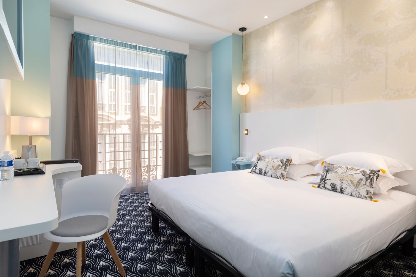 Hotel-Byakko-Nice-Centre-Room-23