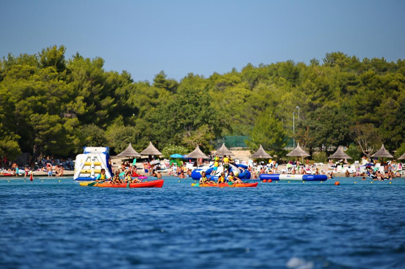 Pine Beach Pakostane