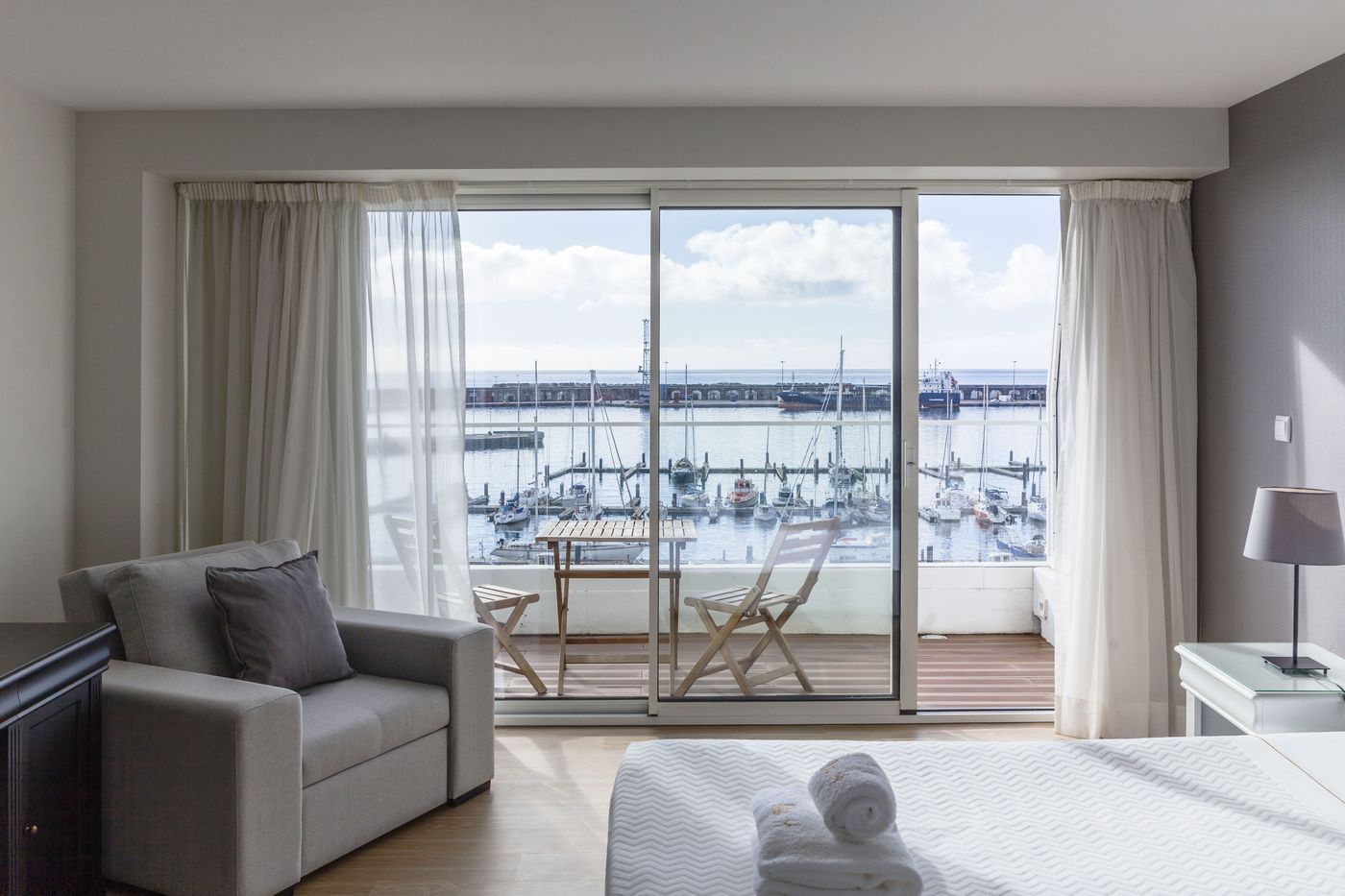 Hotel-Apartamentos-Gaivota-Room-24