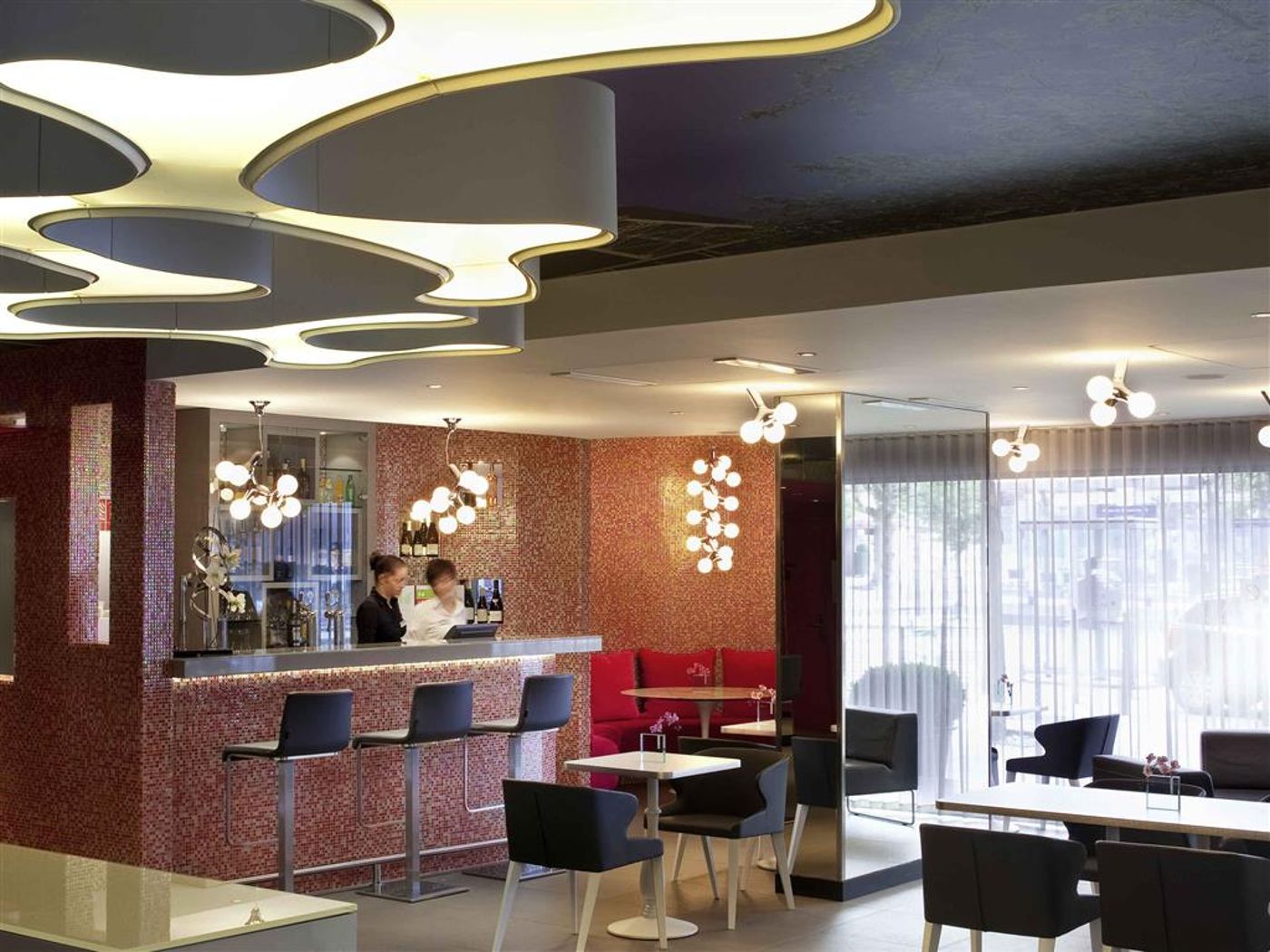 Hotel-Mercure-Paris-Vaugirard-Porte-de-Versailles-Bar-7