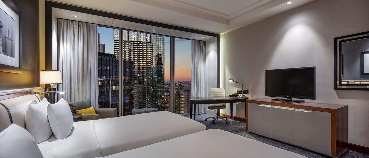 Hilton-Istanbul-Bomonti-Hotel---Conference-Centre-Room-42