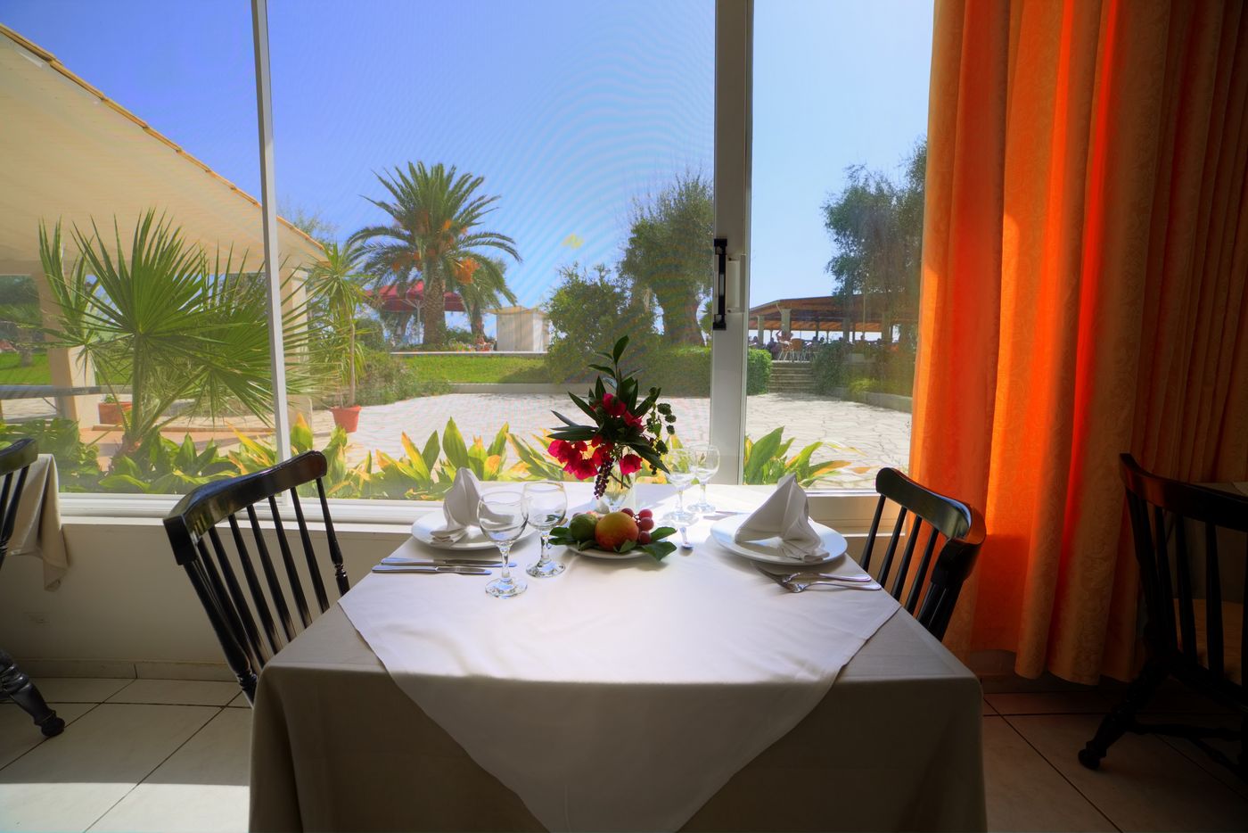 Elea-Beach-Restaurant-19