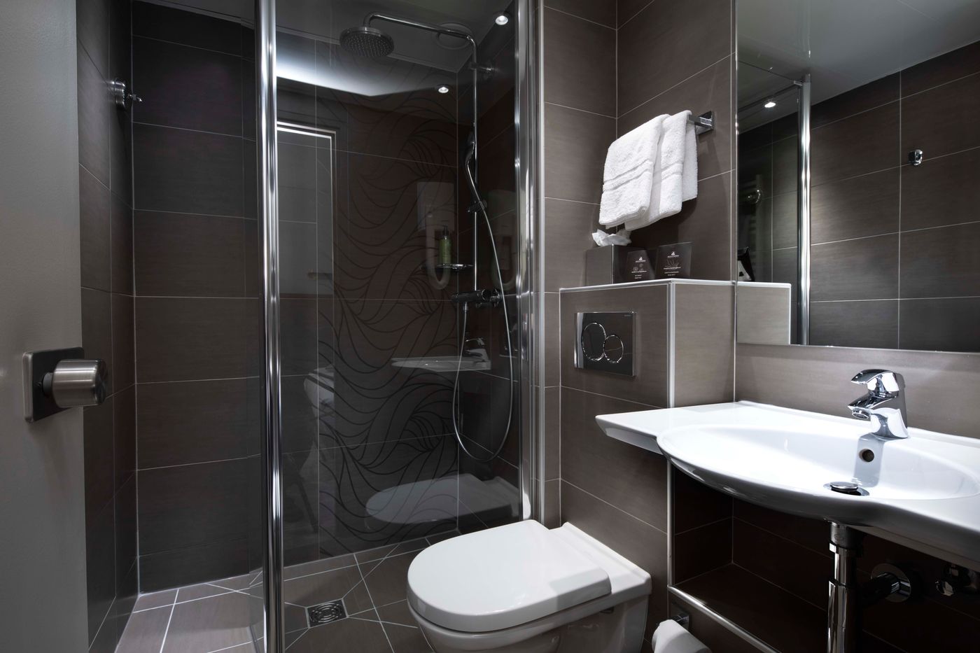 Eiffel-Saint-Charles-Room-27