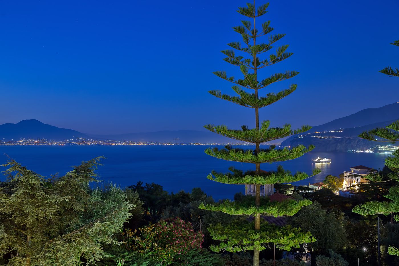 Grand-Hotel-Vesuvio-General-view-41