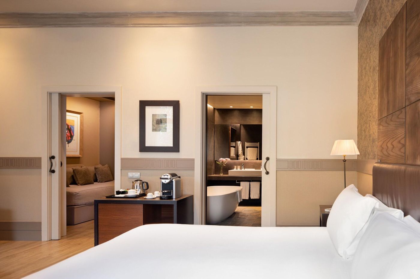 Duquesa de Cardona-Spain-Barcelona-Room-6