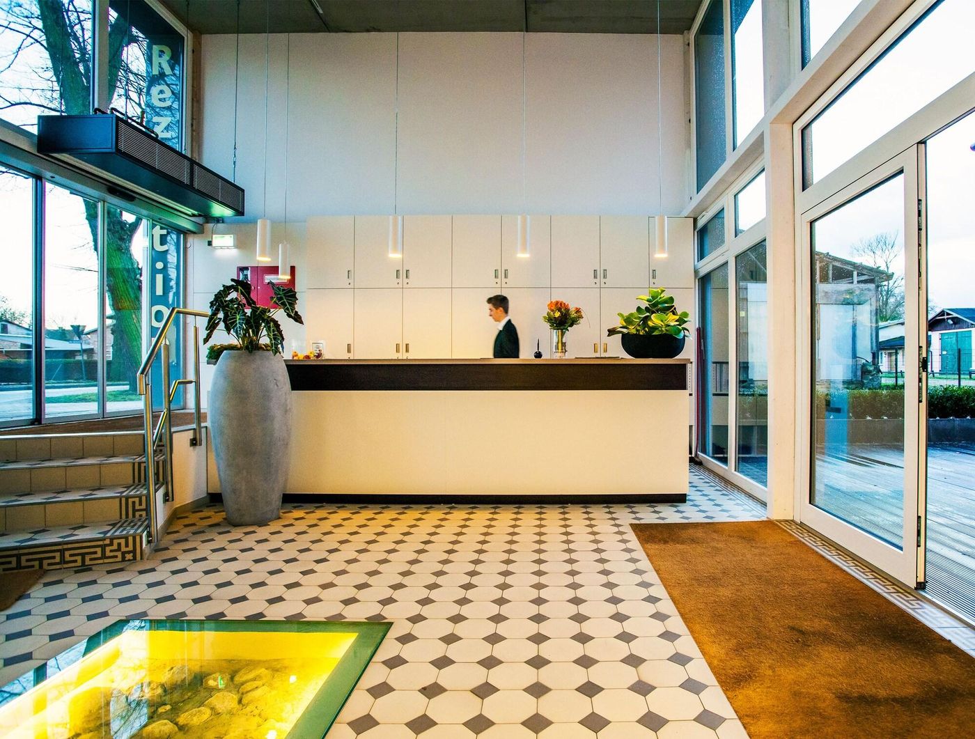 Landgut Stober-Germany-NAUEN-Lobby-2