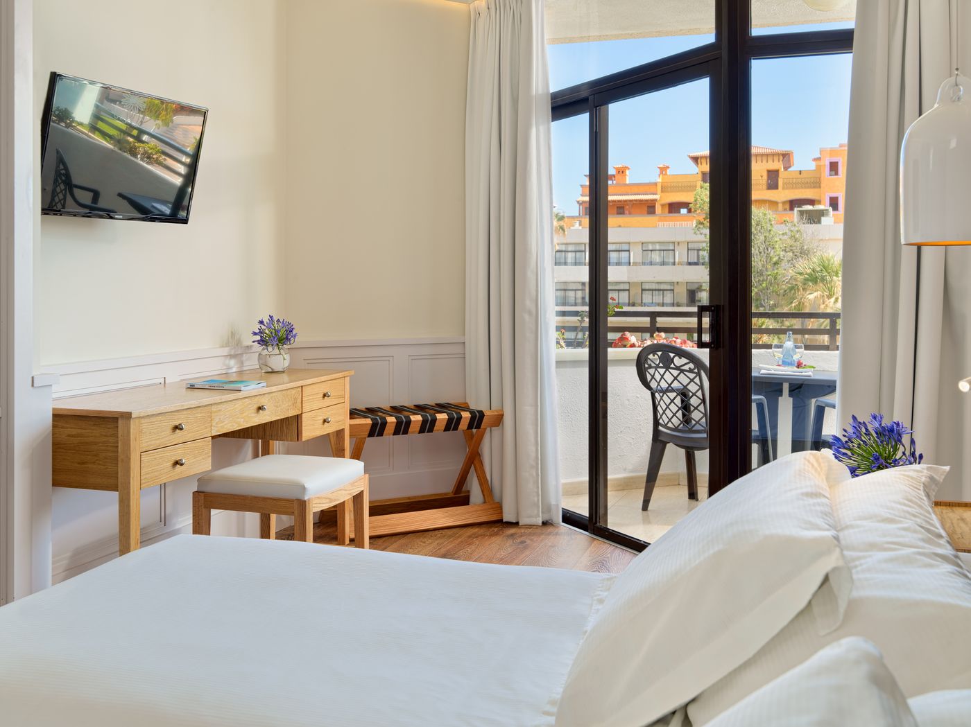 H10-Conquistador-Room-22